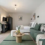 Poeticstay - Montmartre